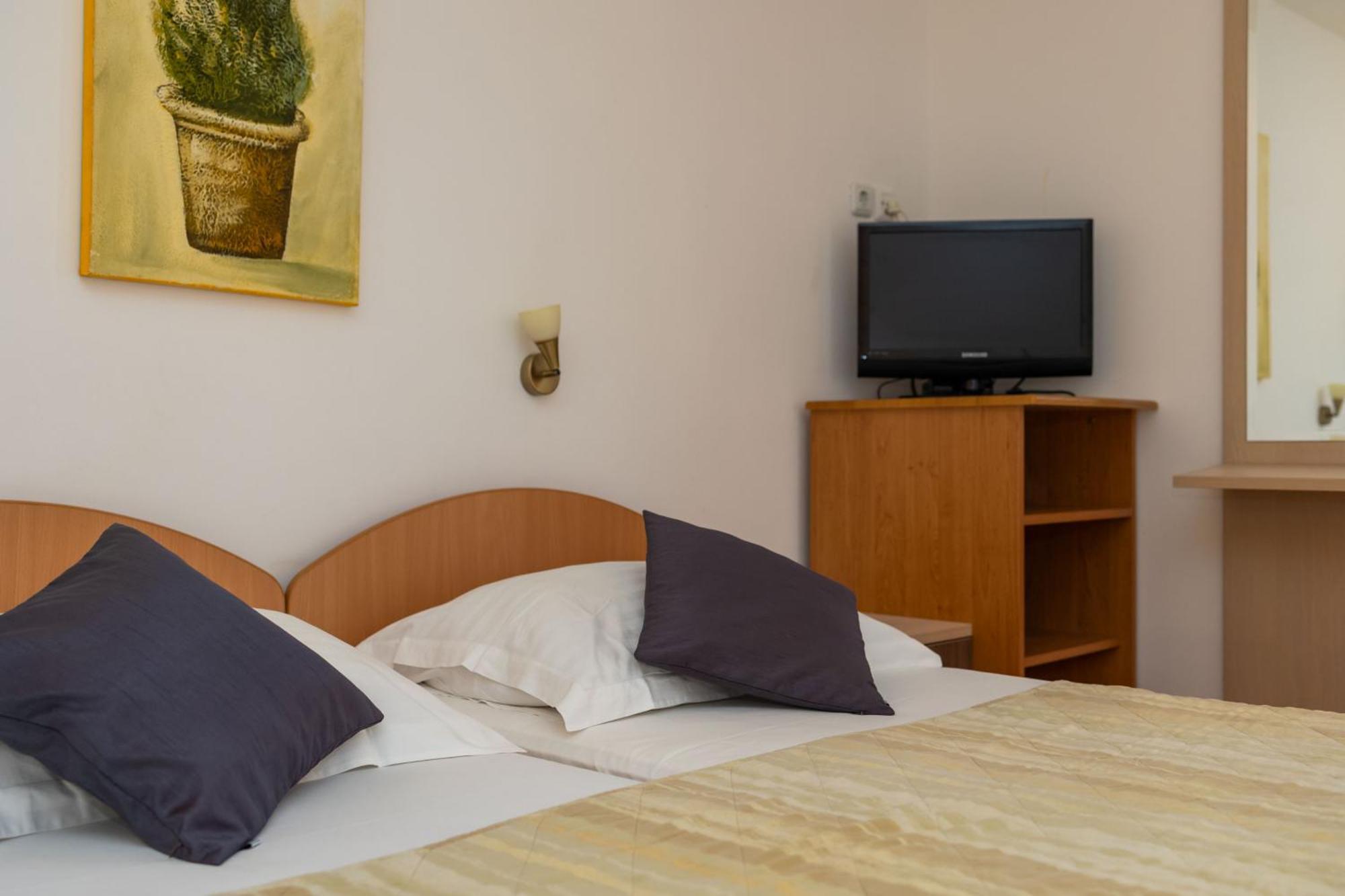 Premium Apartments - Lavica Beach Podstrana Eksteriør billede