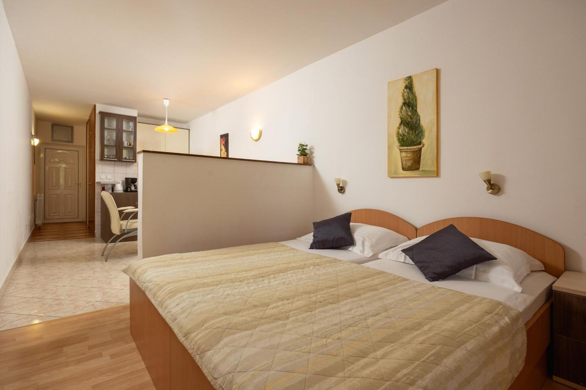 Premium Apartments - Lavica Beach Podstrana Eksteriør billede